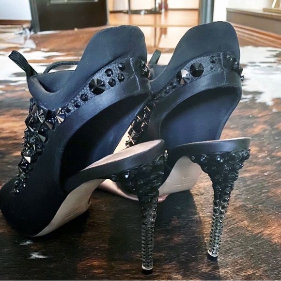 MIU MIU slingback heels - Picture 5 of 9